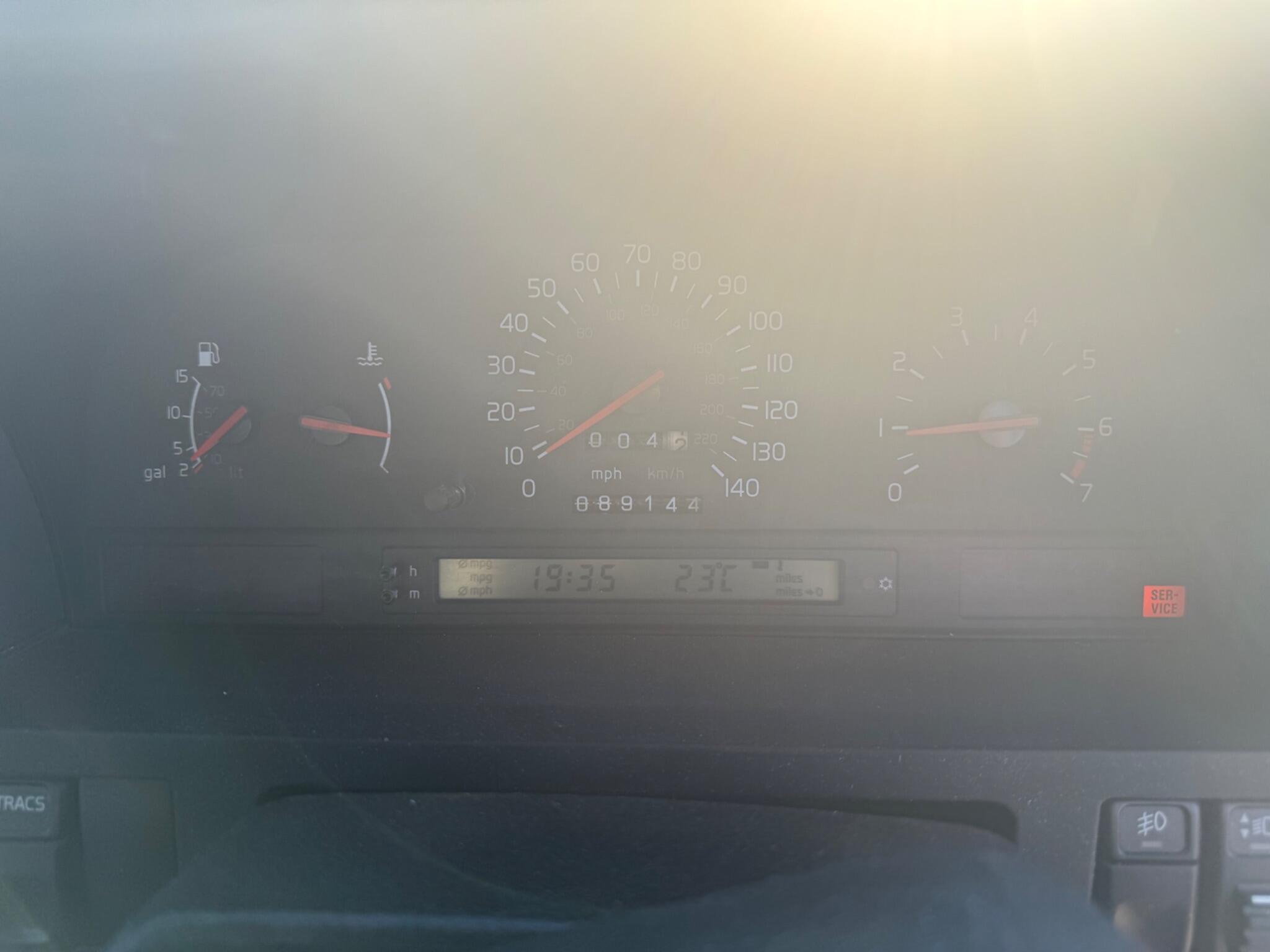 Volvo 850 2.5 20v GLT 5dr — photo 94 of 96